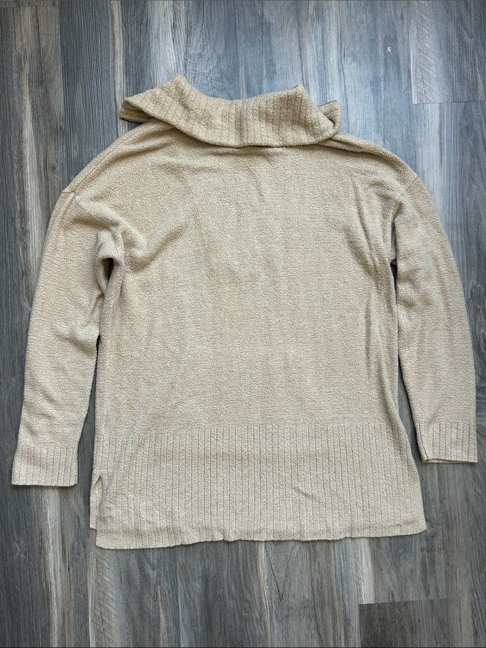 Barefoot Dreams Cozychic Sweater - Picture 5 of 6